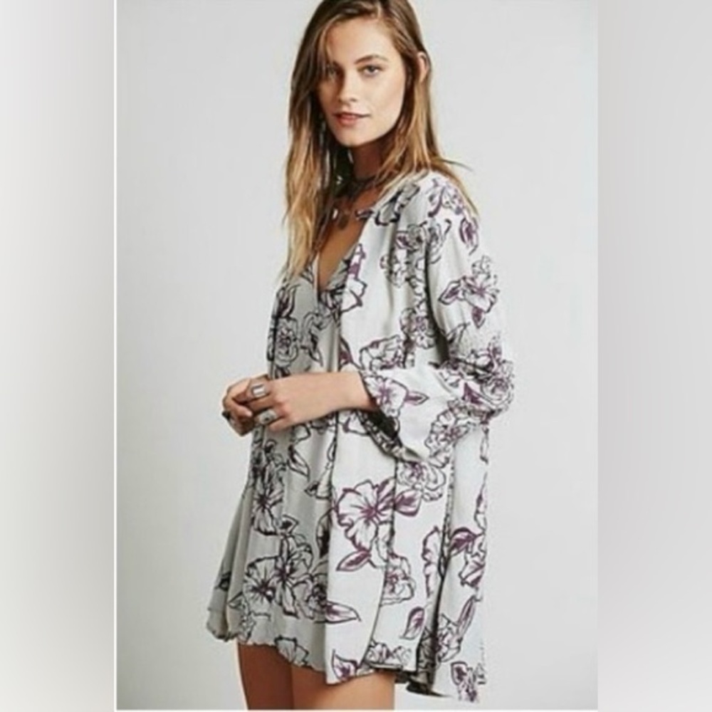Free People | Lost In You Tunic Dress Floral Size XS Gray Tree Swing Keyhole